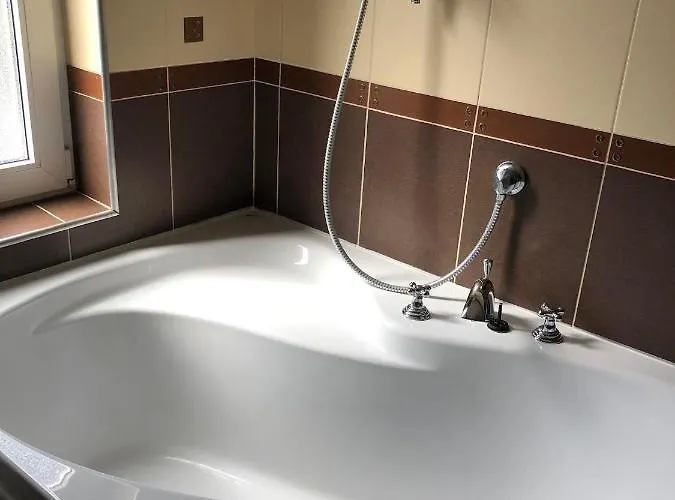 Zveju Apartamentai * פלאנגה